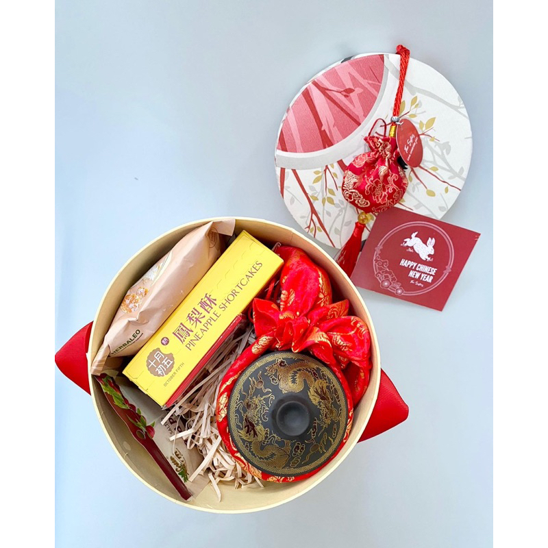 

chinese new year hampers - imlek - HONGKONG