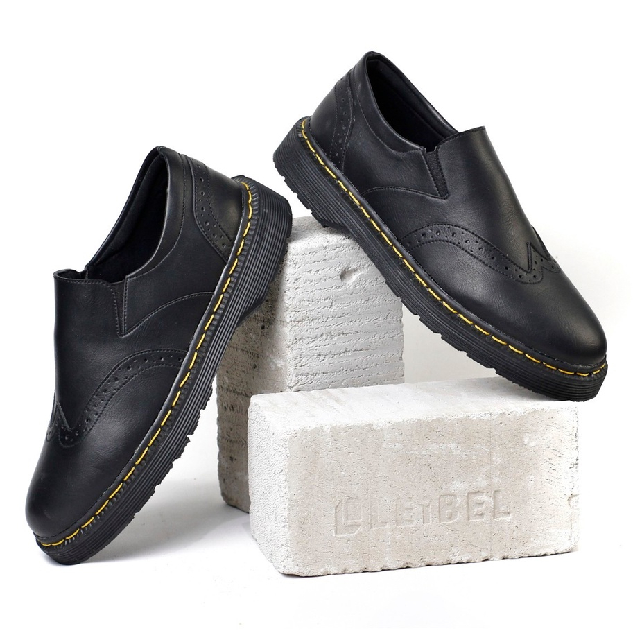 Sepatu Loafers Pria Casual Docmart Kulit Formal Original