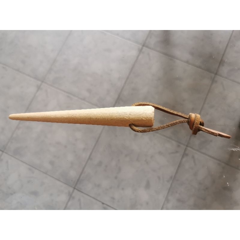 

FID Wood Marlinspike lanyard sleeve