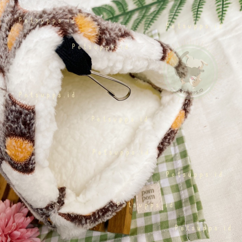 Sugar glider pouch hideout hiding cave | rumah gantung sugar glider with fluffy mattress