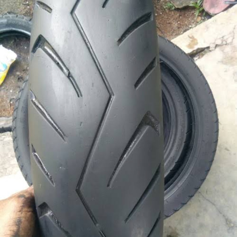 BAN SECOND TUBLES MERK IRC 120/70 -17