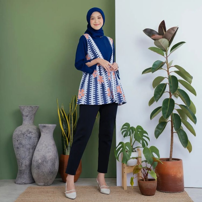 Revany ID - Blouse Batik Wanita Blazer Kantor Izzi Blouse
