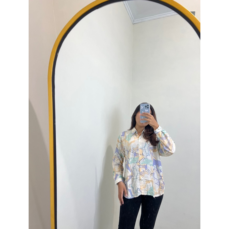 Kemeja Basic Marble Shirt By Vitafa