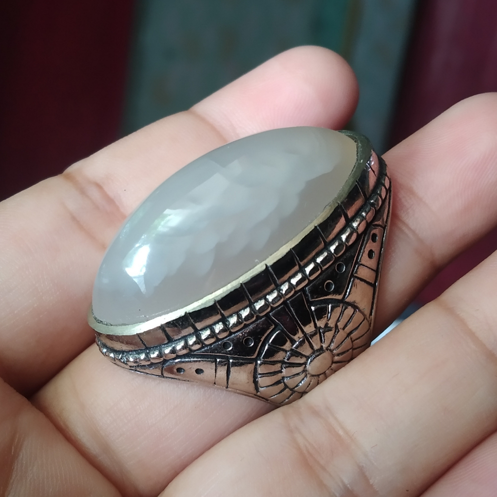 Cincin Batu Akik Pandan Putih (Nanas)