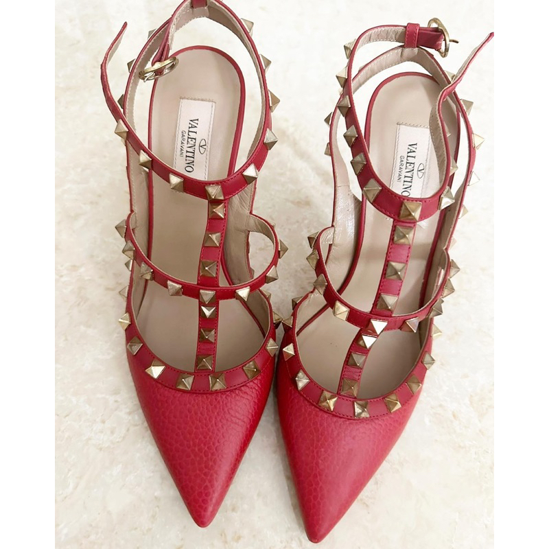 Preloved Valentino Rockstud Heels