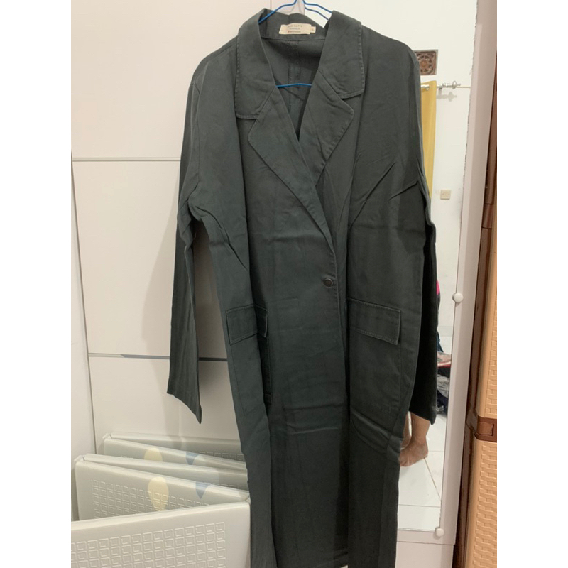 Preloved Blazer Rani Hatta