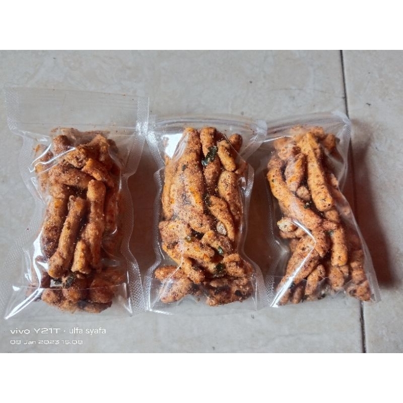 

basreng extra pedas daun jeruk