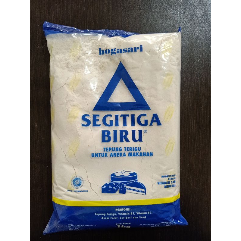 

Tepung Terigu Segitiga Biru 1kg