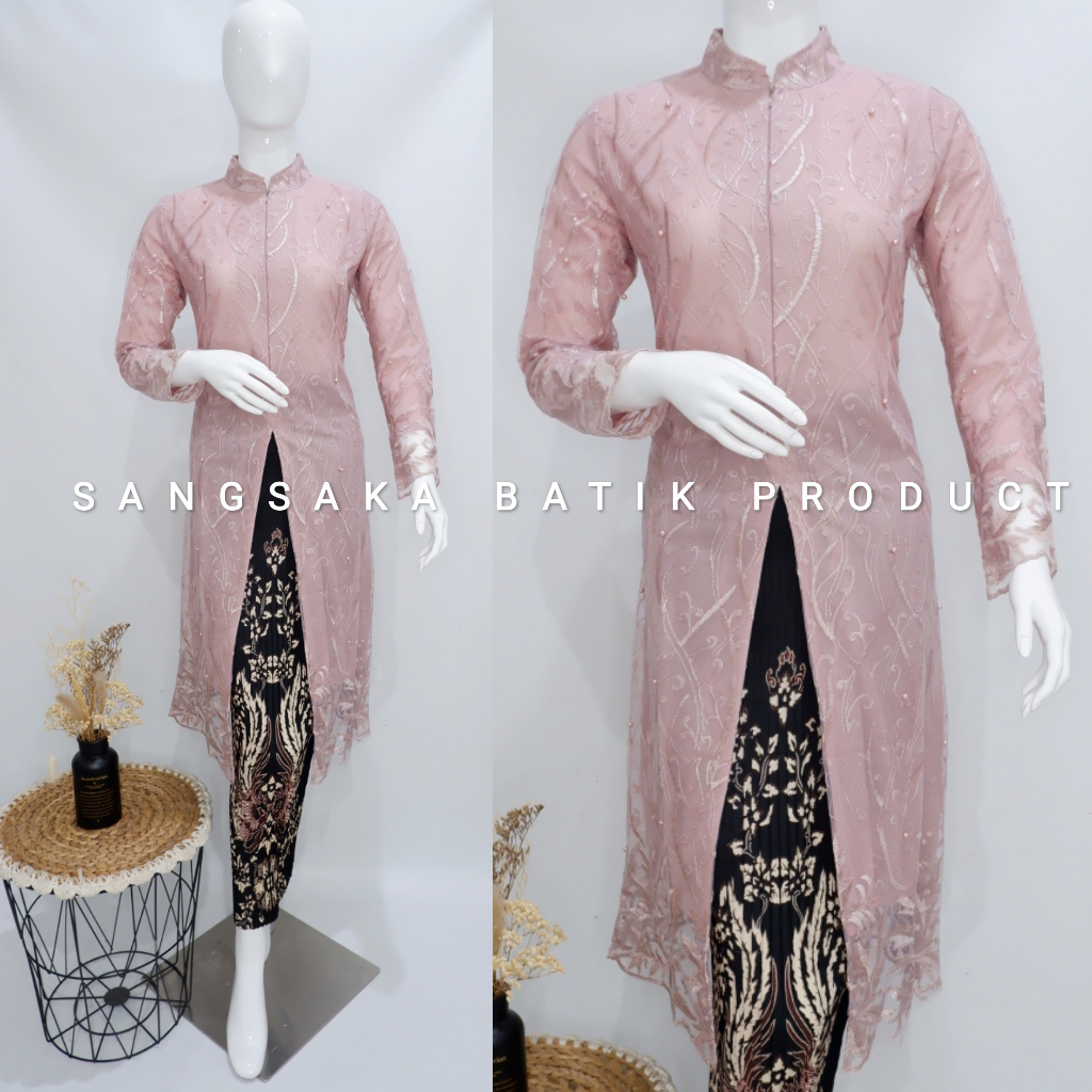 Kebaya Tunik / Tunik Brokat / Kebaya Modern / Kebaya tile / Kebaya Favorite / Batik Couple