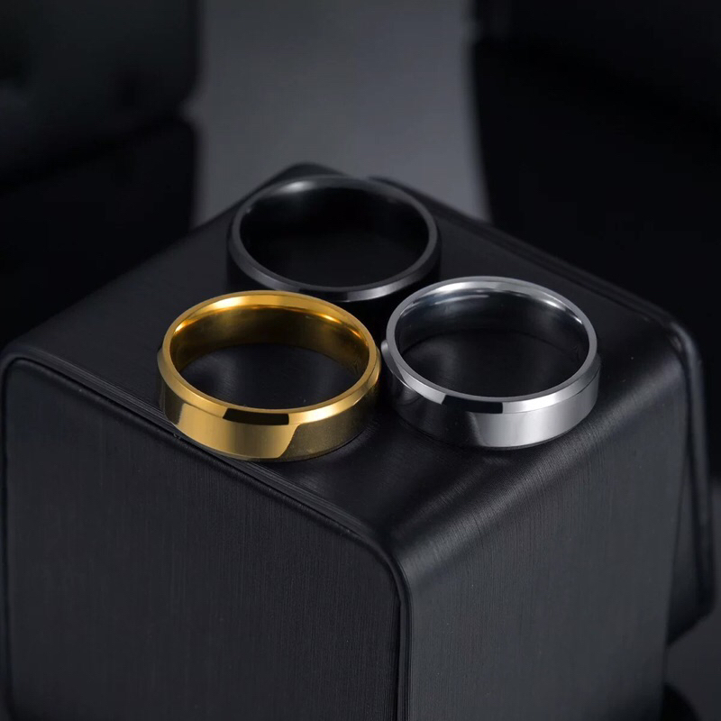 CINCIN HITAM TITANIUM POLOS/CINCIN TITANIUM PRIA WANITA ANTI KARAT DAN TIDAK LUNTUR/CINCIN COUPLE