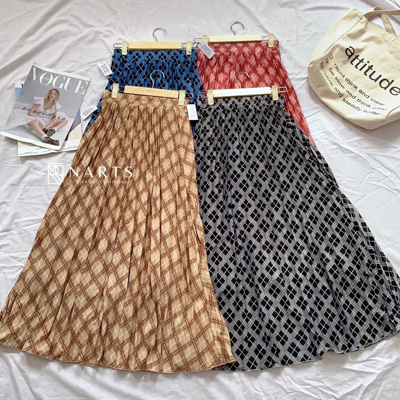 SQUARE PLEATED SKIRT / ROK PLISKET MOTIF / IMPORT PREMIUM / ROK VINTAGE