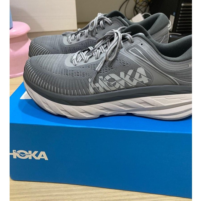 Sepatu Running Hoka one one bondi 7