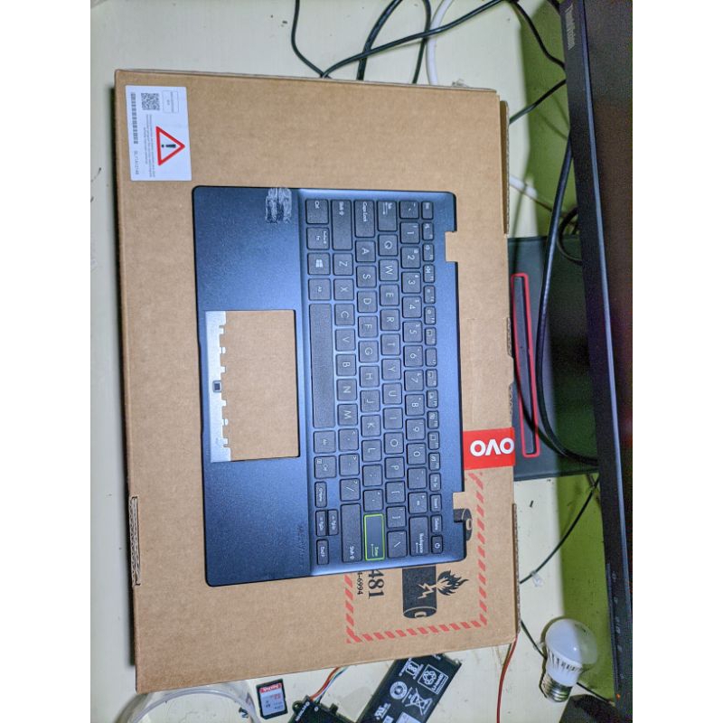 Frame + keyboard ASUS VivoBook E210 E210M E210MA ORI