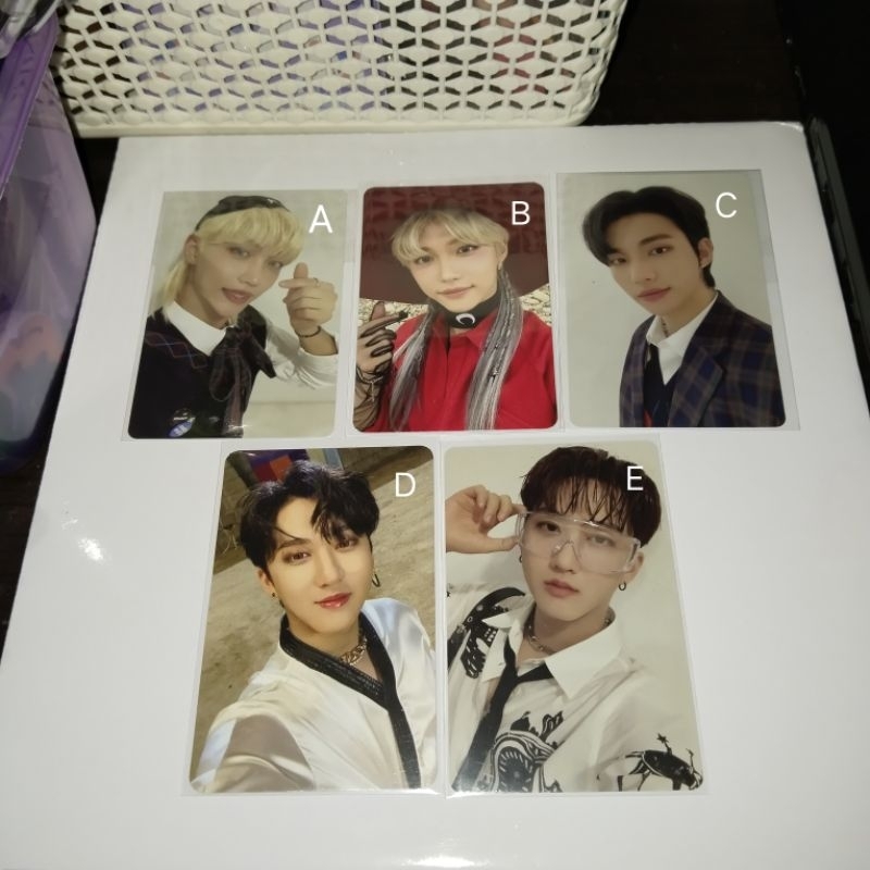 Straykids Photocard POB Christmas Evel, Noeasy Album Felix Hyunjin Changbin [OFFICIAL]