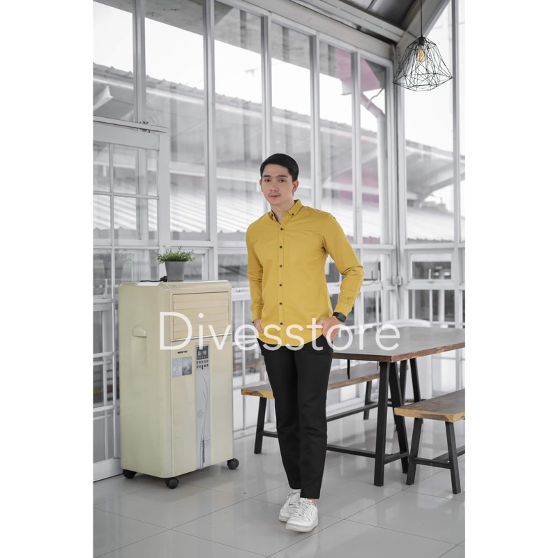 Kemeja pria cowok polos slimfit kasual basic HeM lengan panjang lemon lime