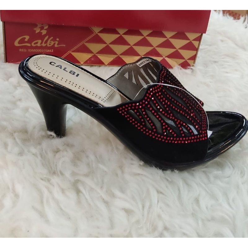 sandal heels calbi merah tinggi