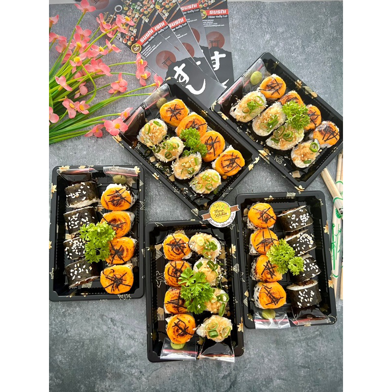 

Sushi Mix (Chicken Teriyaki & Spicy Kani Mentai Roll)