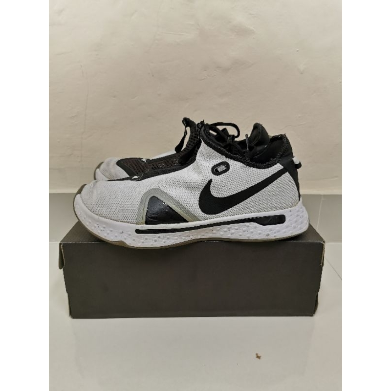 NIKE PG 4