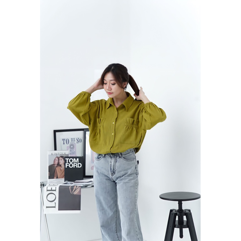 Gladis Pocket Serut Linen Shirt | Kemeja Kerja Premium Wanita | Kemeja Hangout |  Kemeja Kuliah |