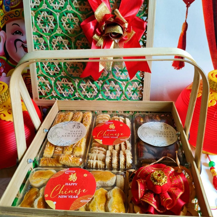 

CNY Hampers| Cookies Imlek | Kue Imlek - Hometown 2