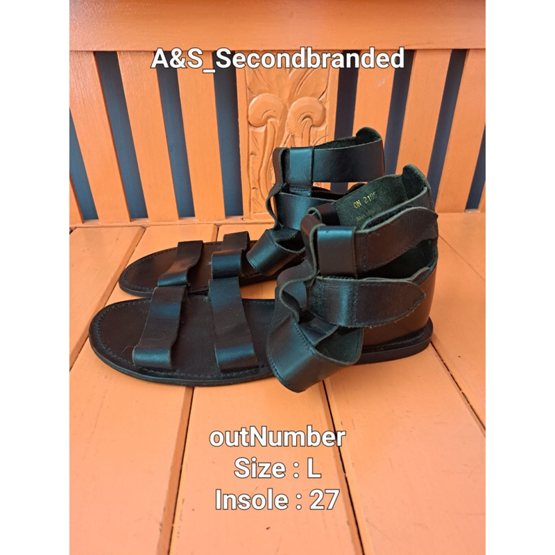 SANDAL SECOND BRANDED OUTNUMBER/ SANDAL KULIT ASLI