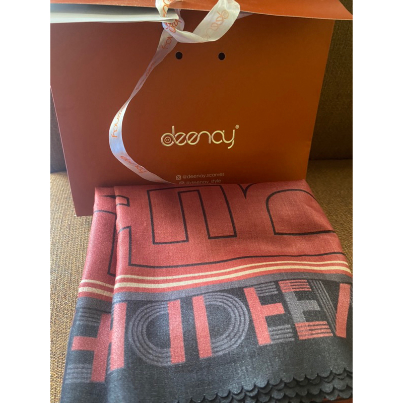 preloved hijab square deenay