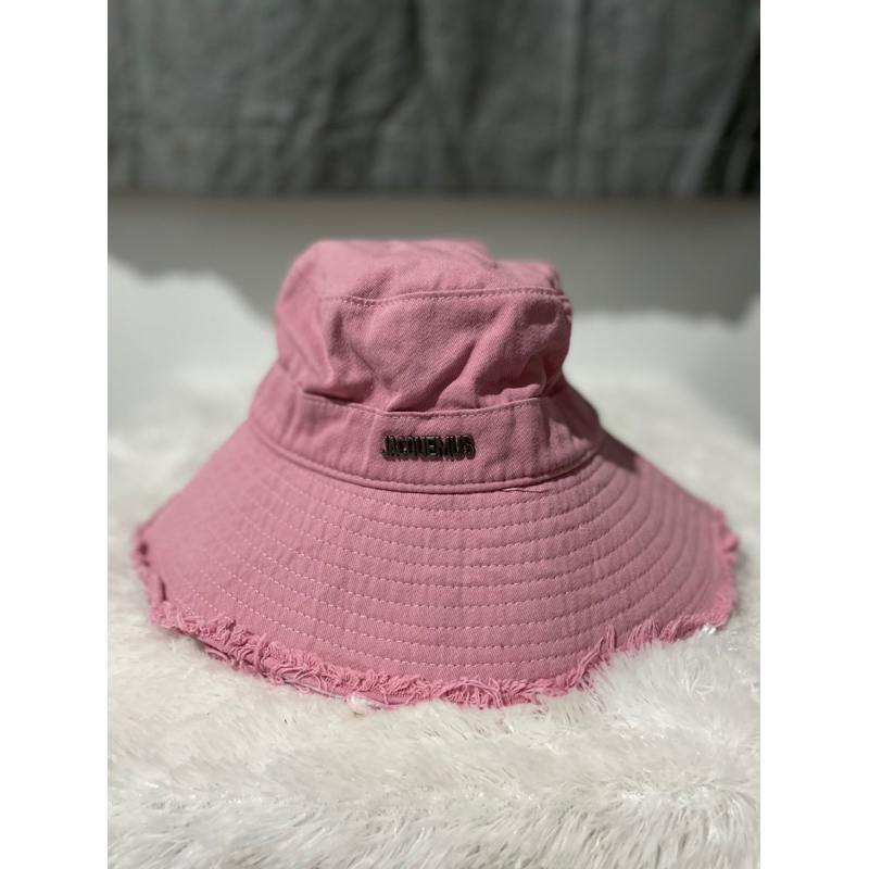 jacquemus bucket hat