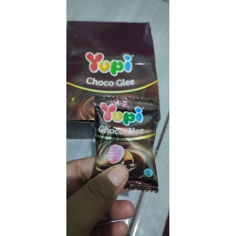 

yupi choco glee