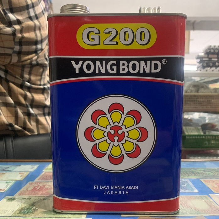 

Lem Yong Bond G200 Aibon Serba Guna Kulit Kain Busa Karpet Sepatu