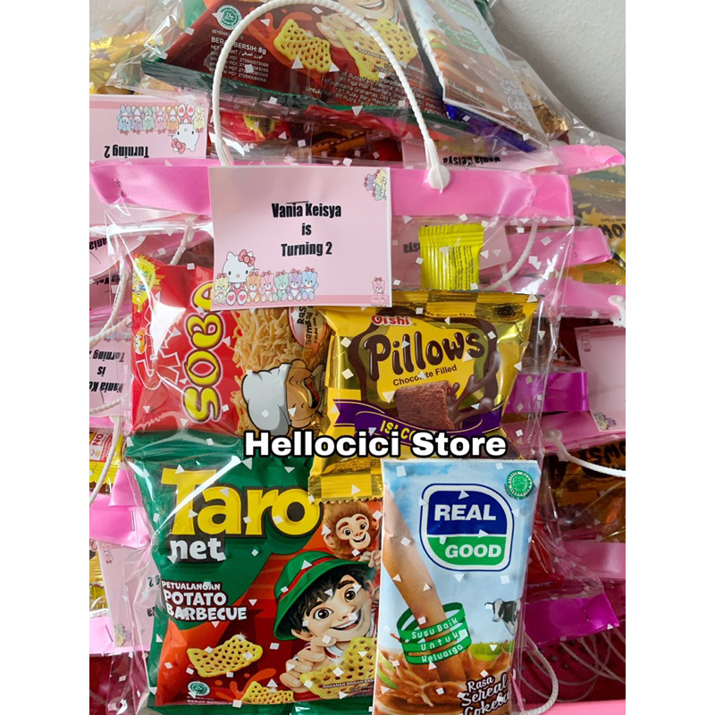 

FREE CARD NAME PARCEL KEMASAN BINGKISAN SNACK CANTIK ULTAH