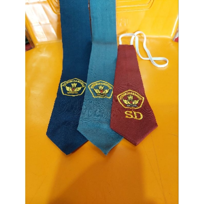 Dasi SD/SMP/SMA logo bordir