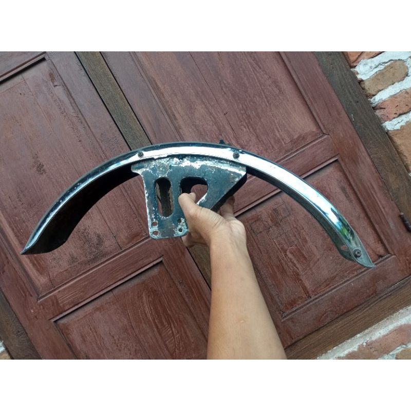 spakbor depan Honda win 100 original