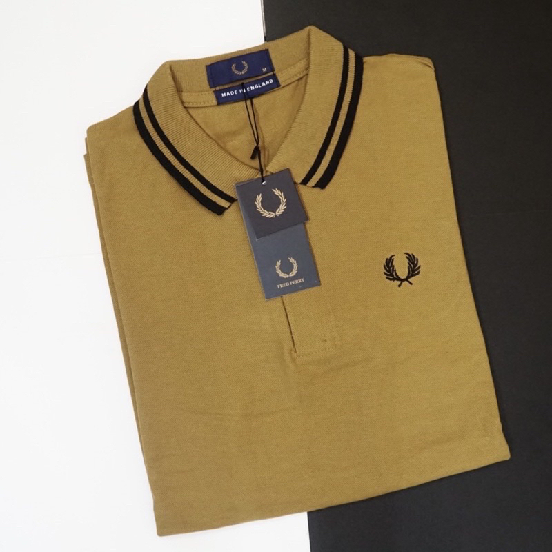 KAOS POLO SHIRT BRANDED PREDPERRY