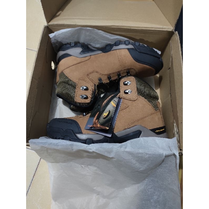 sepatu gunung mokzhaware reality 42