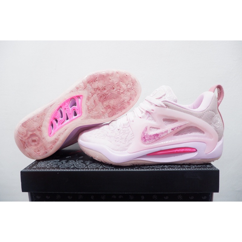SEPATU BASKET KD 15 LOW AUNT PEARL.
