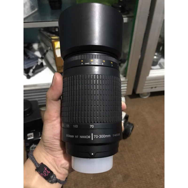 lensa tele nikon 70-300 afd