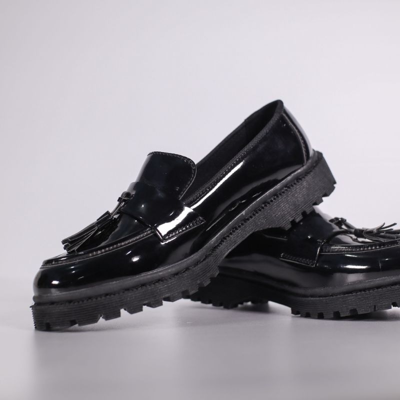 sepatu wanita loafers patiens full black dr. martens/docmart