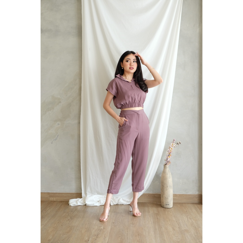 Bristol Set - Setelan Wanita Crop Top