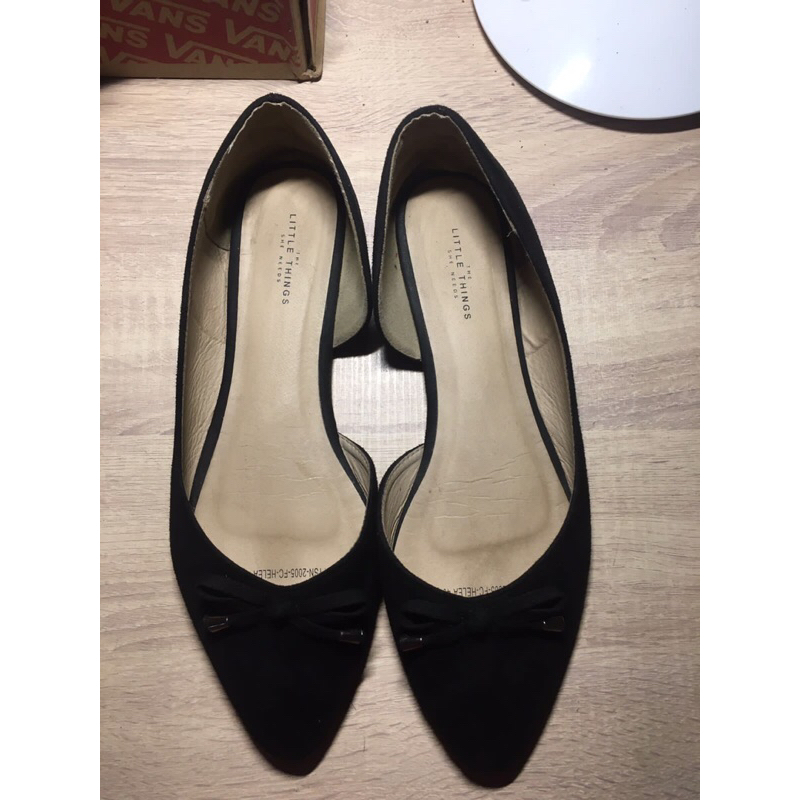 preloved little things she needs