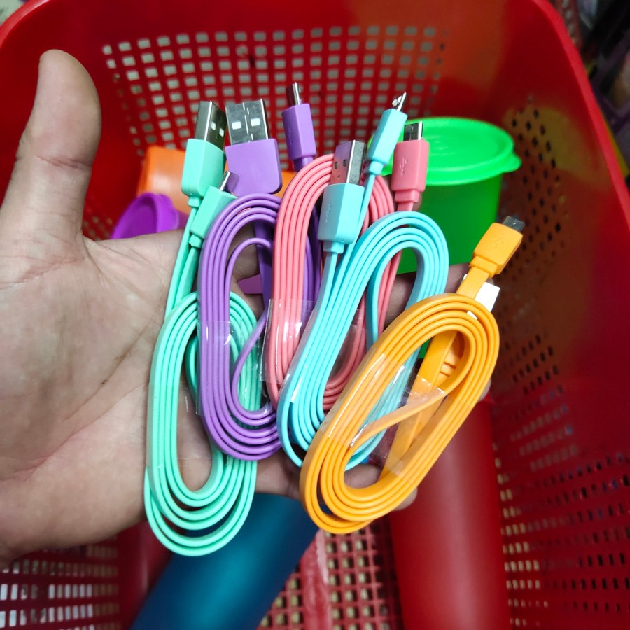 KABEL DATA MICRO USB + GELAS PLASTIK PAKAI TUTUP DAN JUAL PISAH MANTUL