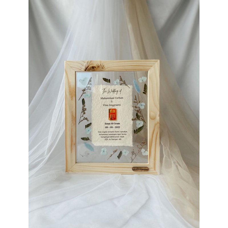 pigura pressed ukuran 34x25 cm kyu jati belanda