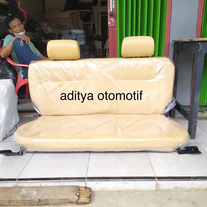 jok belakang isuzu panther hadap depan