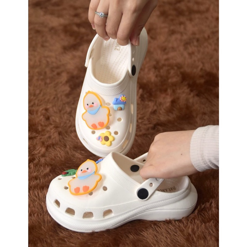 Sandal bapao anak lampu / LED