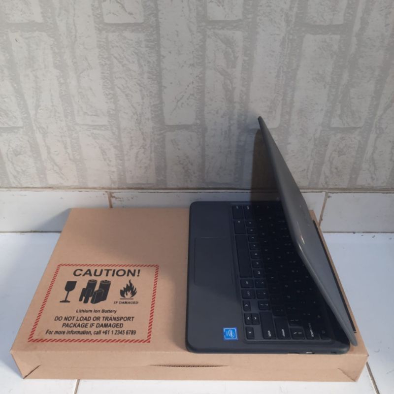 Laptop Dell Latitude 3330 Cor i5-3337U Ram 8Gb SSD 128Gb Windows 10 Full aplikasi siap pakai