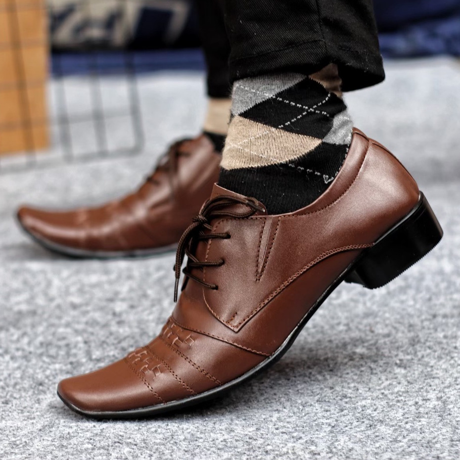 Sepatu Formal Kerja Kantoran Kondangan Pria Kulit Asli Original Model Tali Coklat Keren Trendy Premium Excellent