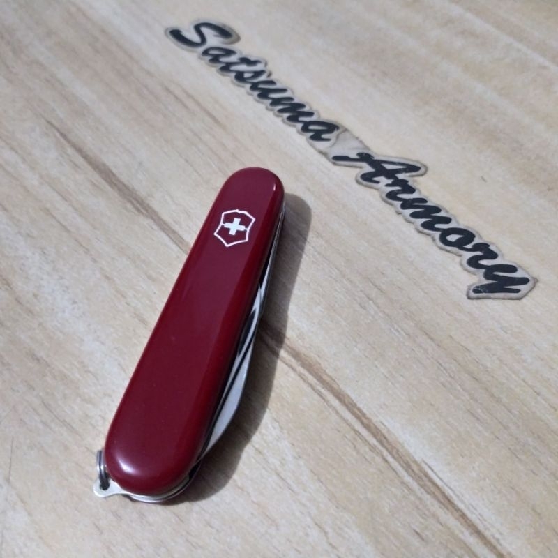 Victorinox Recruit 84mm Merah