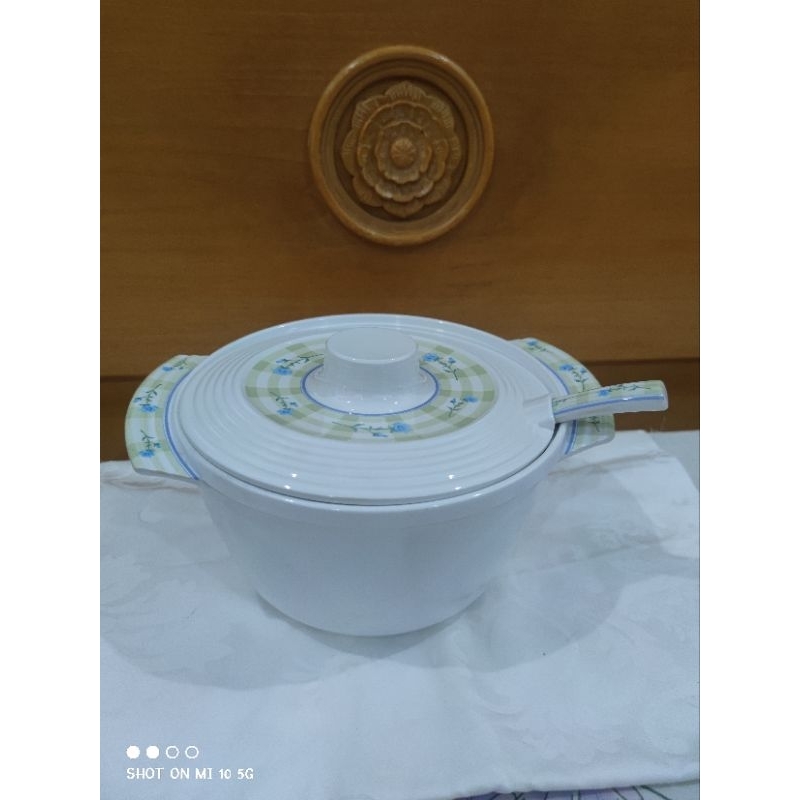 1 Set Tupperware China Blue Soup Serve With Ladle