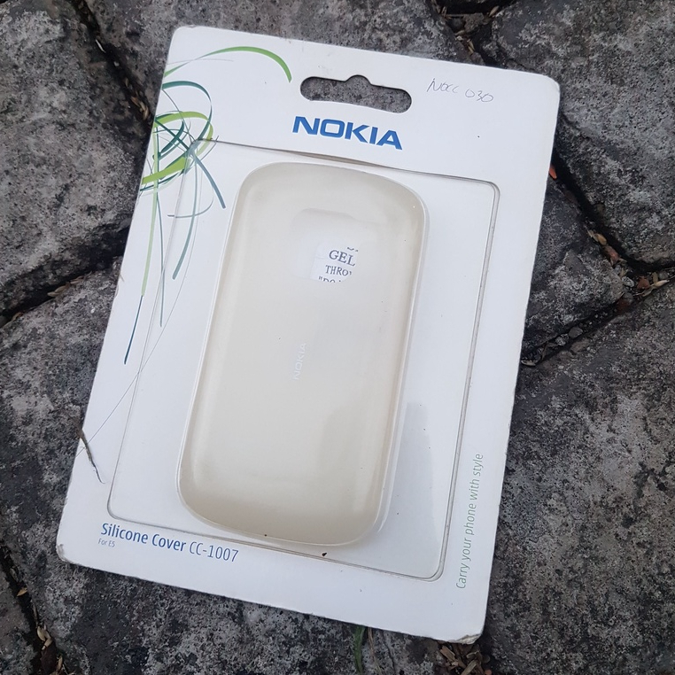 softcase pelindung casing silicone cover silikon kondom nokia E5-00 CC1007