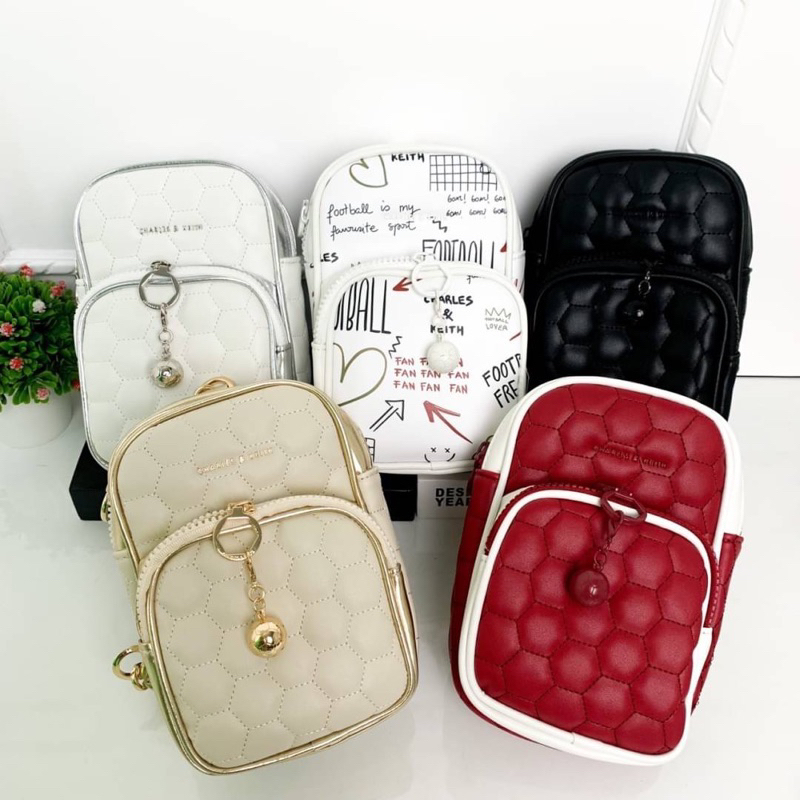 Tas Kulit Selempang Wanita CK Leather Quilted Phone Slingbag Premium Import, Hitam Black Putih White