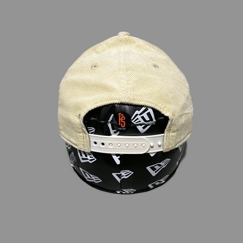 TOPI NEW ERA ORIGINAL A FRAME COR LV RAIDERS IVORY